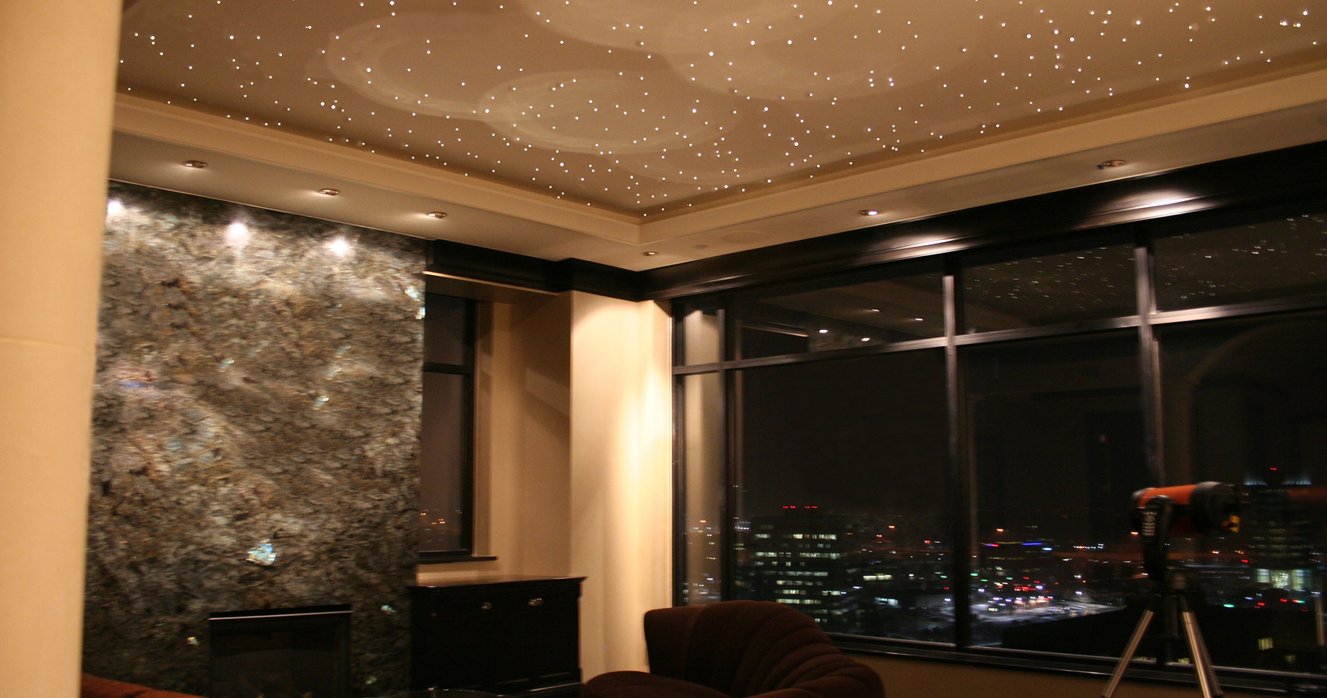 Living room with a subtle star ceiling